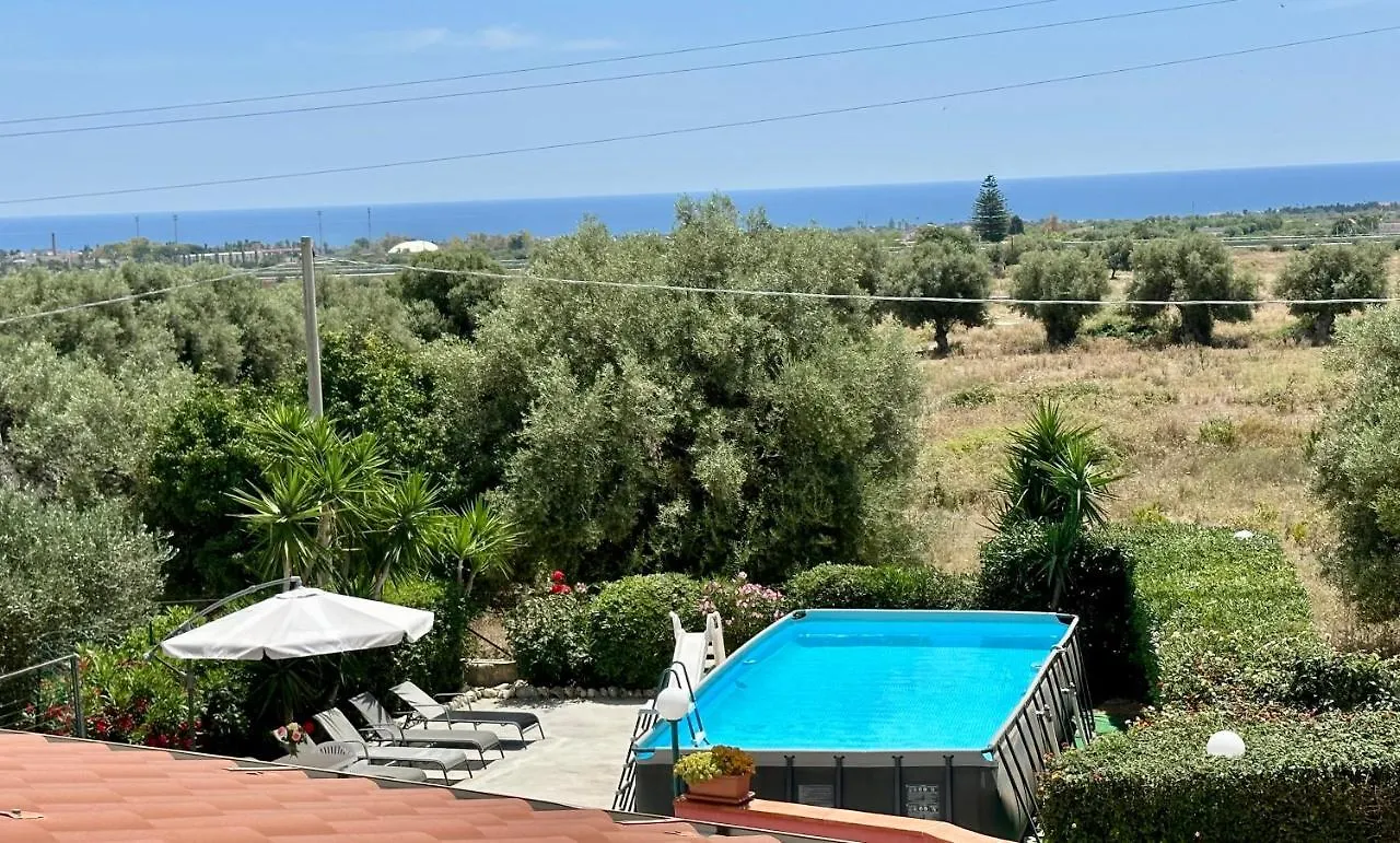Villa Mary Avola Holiday home